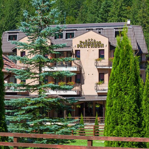 Pensiunea Pantheon Poiana Brașov