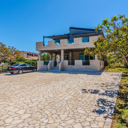 Apartments Mavracic Vir  2