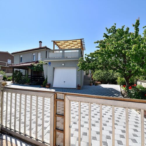 Apartment Radicevic Vir  4