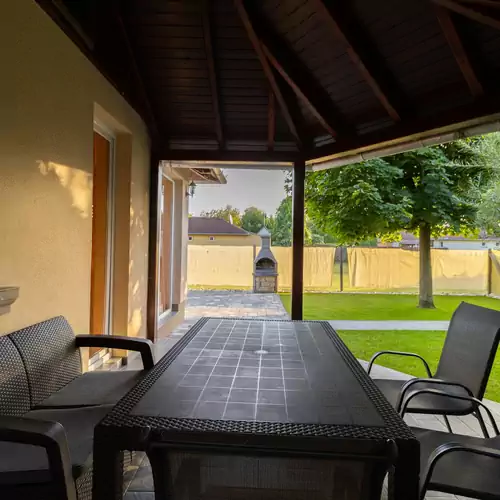 Villa Arabella Dunapataj 003 kép