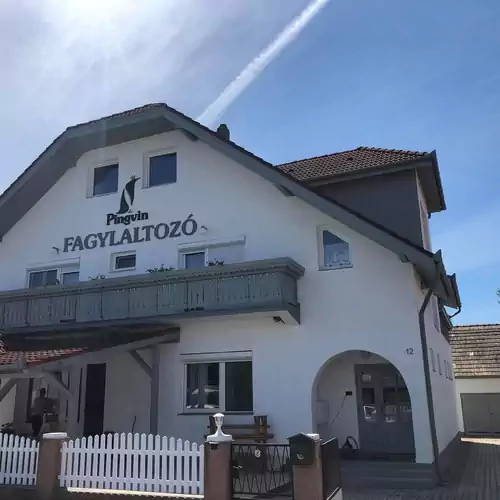 Cukrászda Apartman Balatonmáriafürdő 009 kép