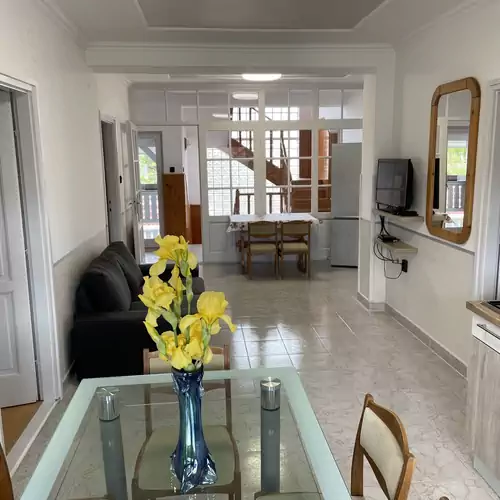 Cukrászda Apartman Balatonmáriafürdő 006 kép