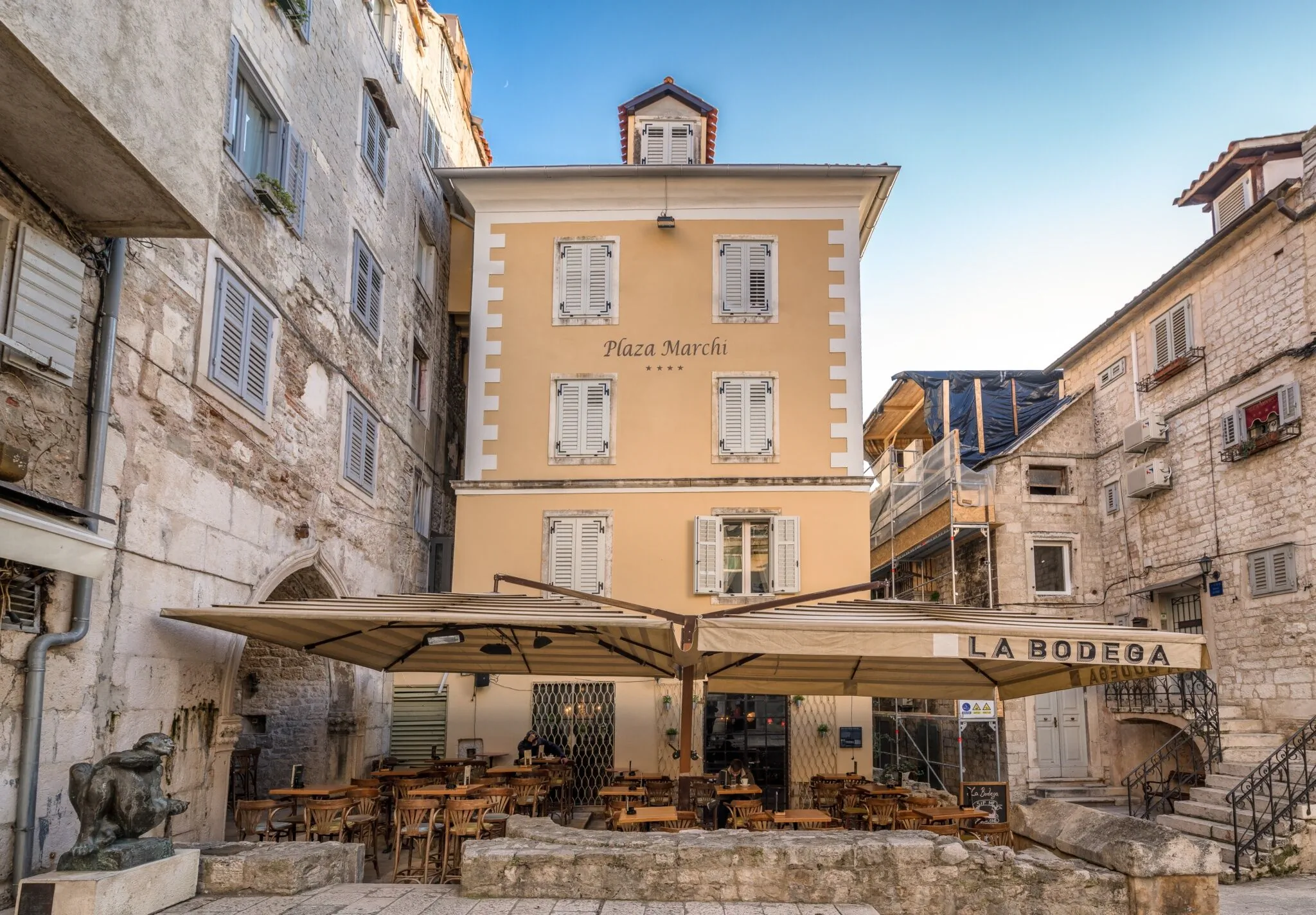 Plaza Marchi Old Town Split - MAG Boutique Hotels