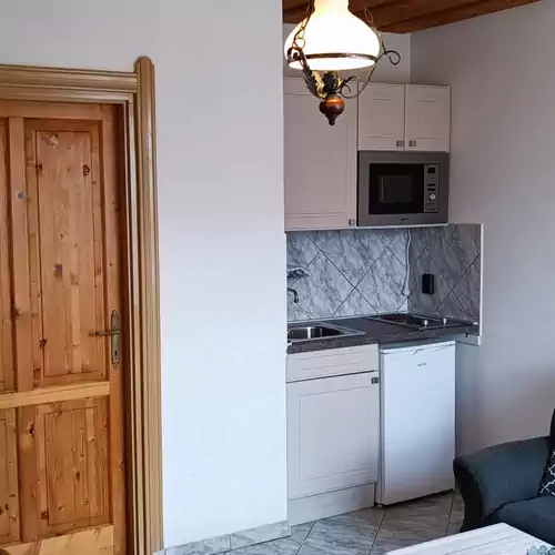 Rózsa Apartmanok Zalakaro 009 kép