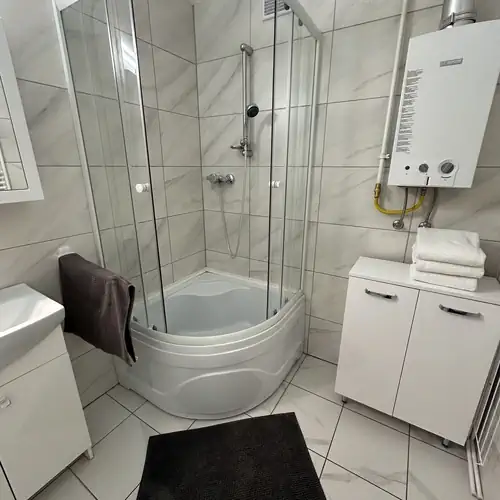 Happy Room Apartman Eger 012 kép