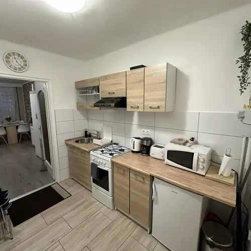 Happy Room Apartman Eger 015 kép