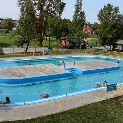 Jóbarát Apartman Veresegyház 006 kép