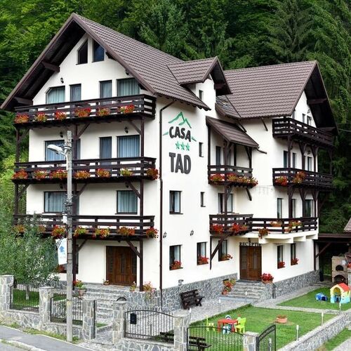 Casa Tad Bușteni