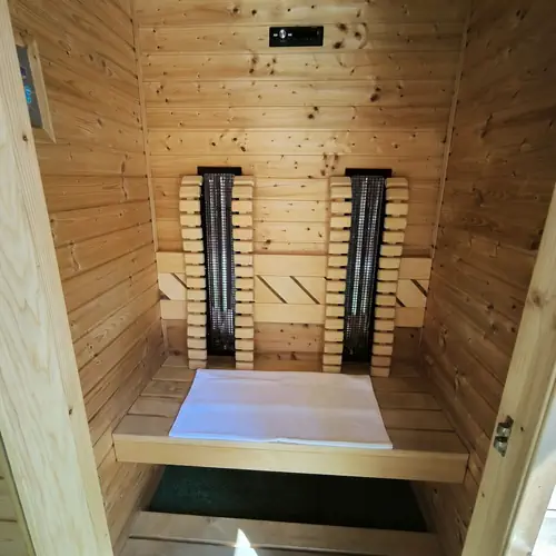2 szem&eacute;lyes infraszauna