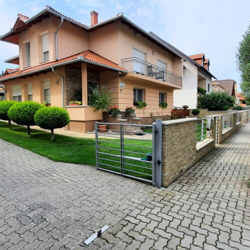 Piroska Deluxe Apartmanház Hévíz  2