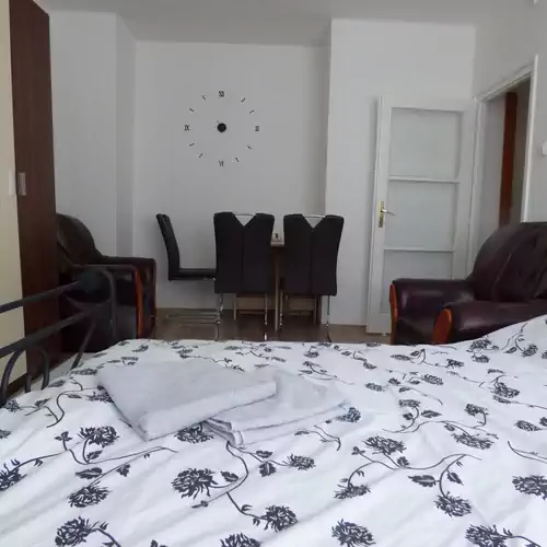 Bega Apartman Barc 008 kép