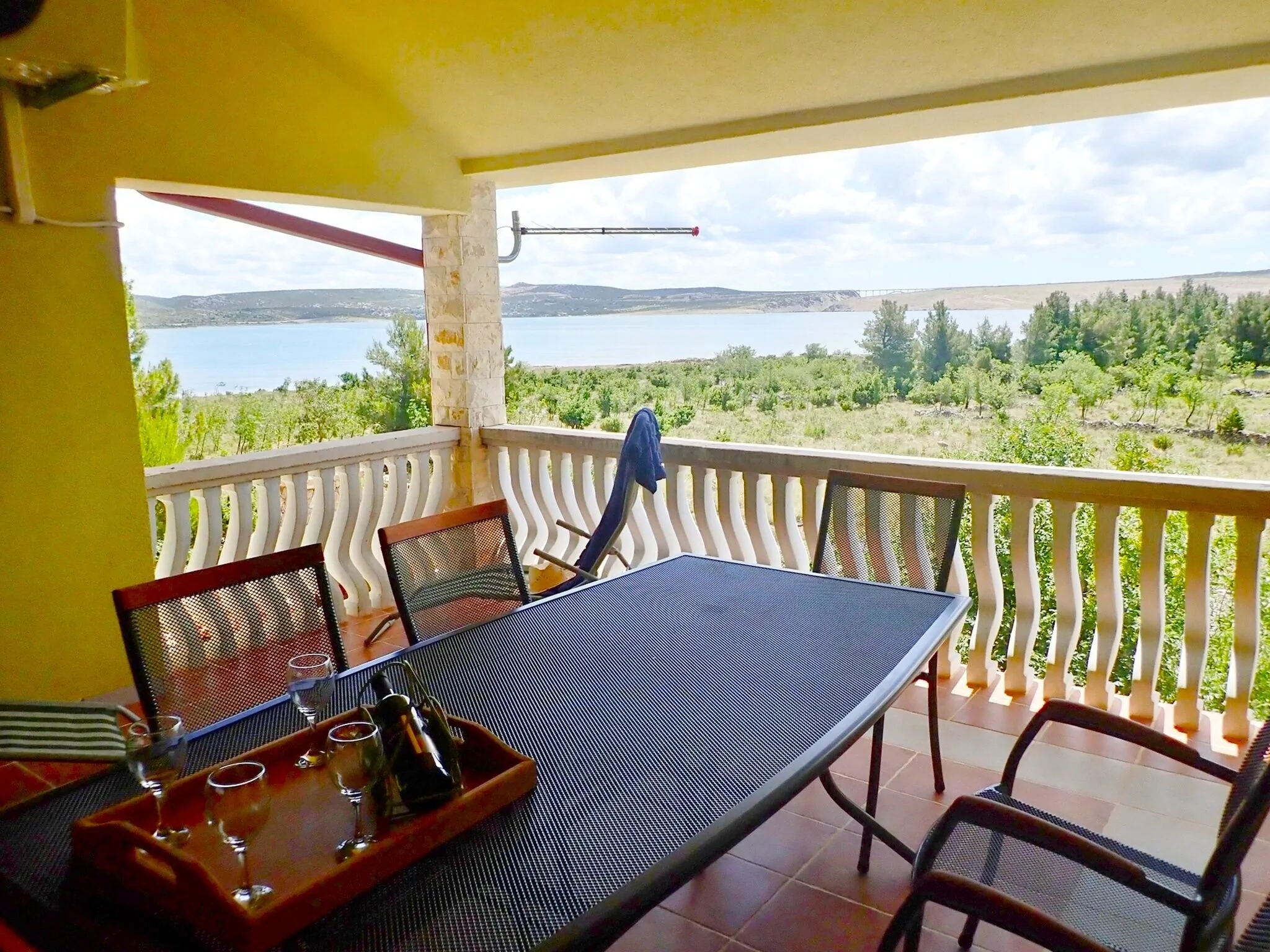 Apartments Adria With Seaview Seline