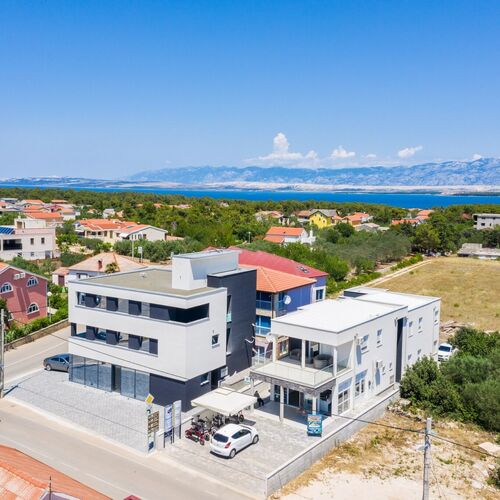 Apartments Krpan Vir  2