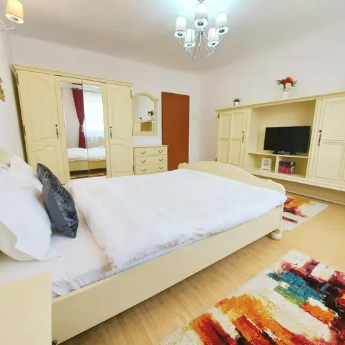 Dormitor matrimonial cu pat 160&times;200, saltea Premium Jysk spumă de memorie 