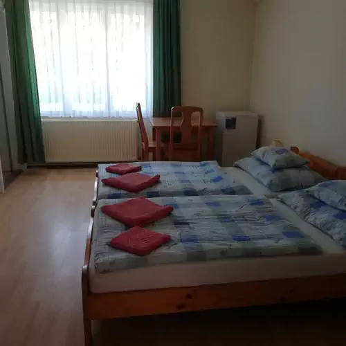 Montana Vendégház Balatonederic 027 kép