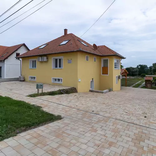 Montana Vendégház Balatonederic 031 kép