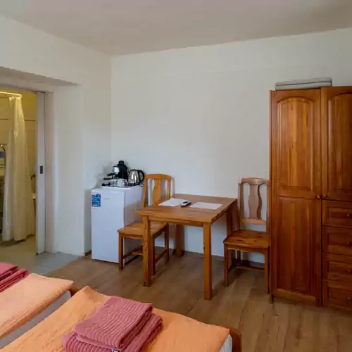 Montana Vendégház Balatonederic 022 kép