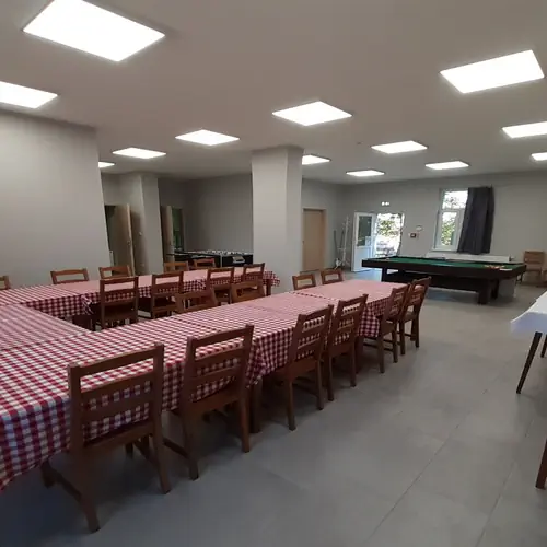 K&ouml;z&ouml;ss&eacute;gi t&eacute;r