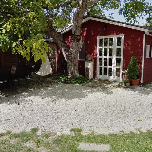 Dzsem Faház Balatonfüred 002 kép