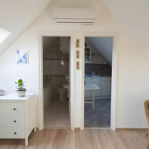 Darvin Apartman Eger 006 kép