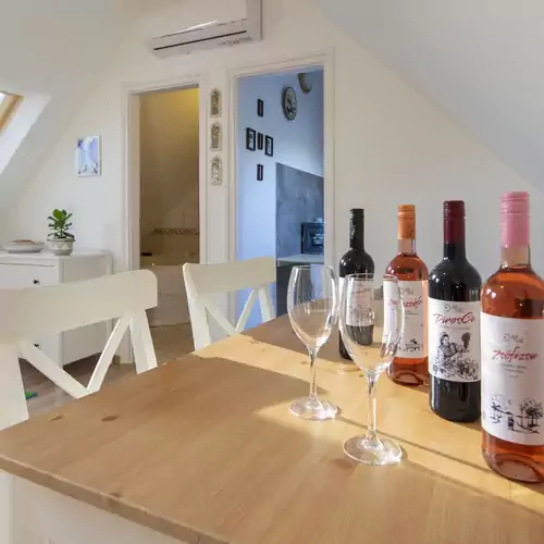 Darvin Apartman Eger 002 kép