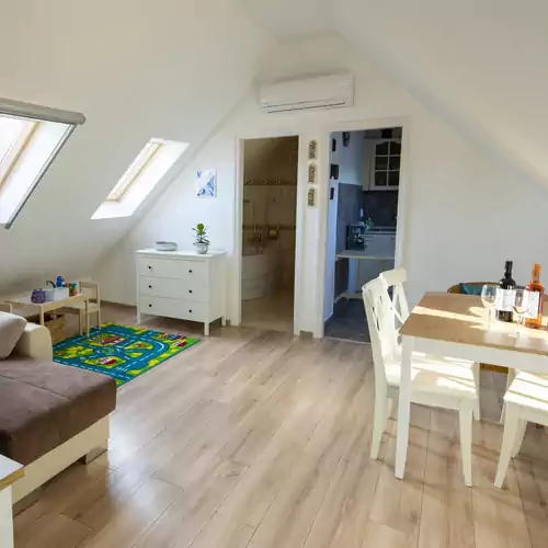 Darvin Apartman Eger 001 kép