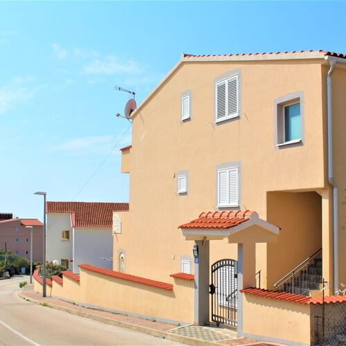 Apartment Jure Primošten  4