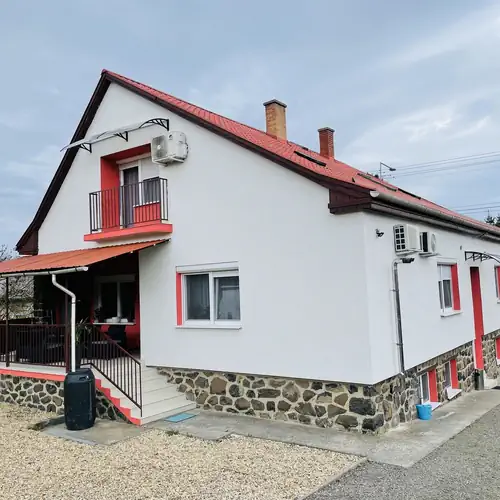 TLanna Apartman Bátonyterenye 023 kép