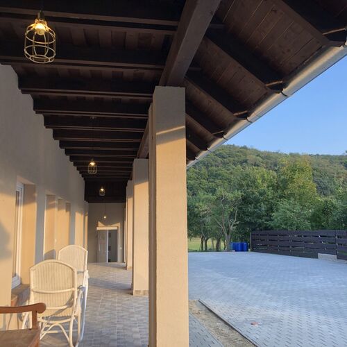 A szobák terasza :)