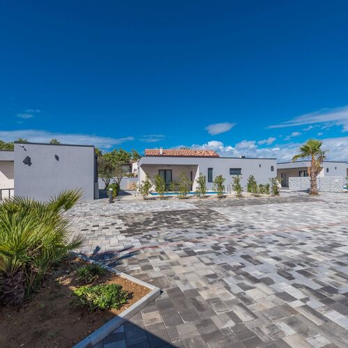 Villas Resort More Vir  3