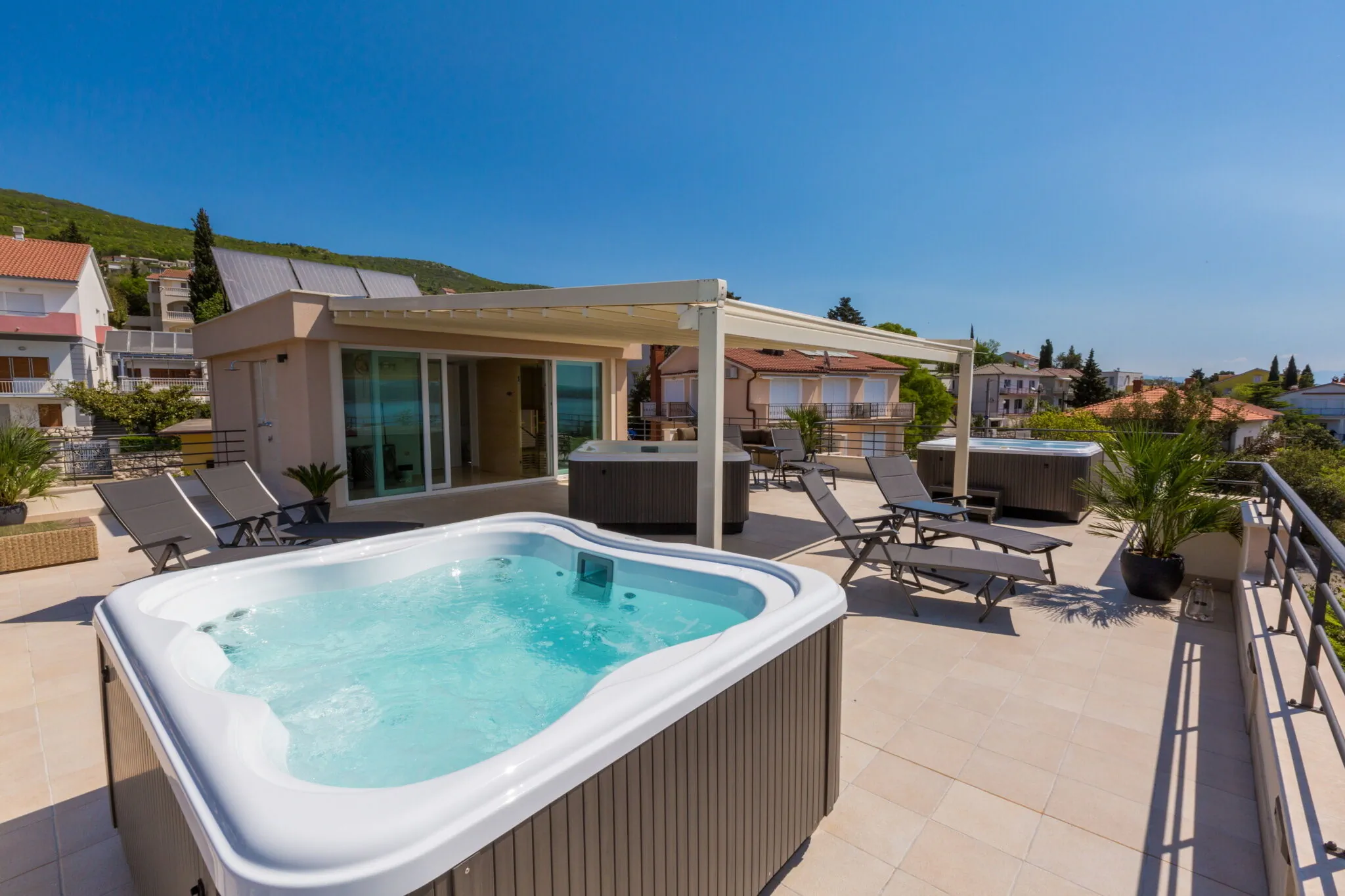 Apartmani Domino Restaurant Dramalj