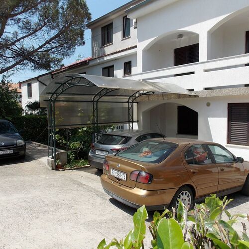 Apartmani Ćutić Malinska  4