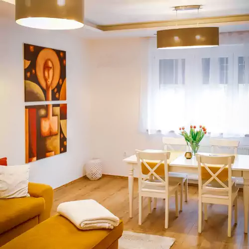 Cozy Apartman Győr 002 kép