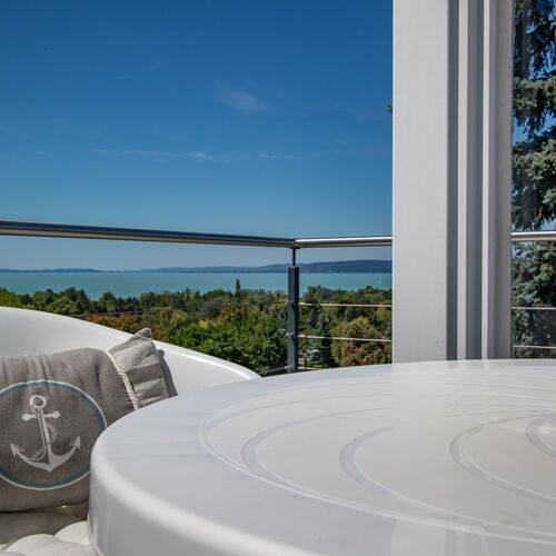 Mirador Balaton Design Villa Balatonakarattya  4