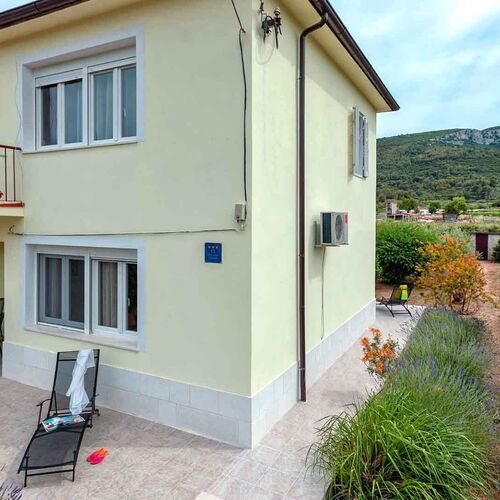 Holiday House Sunshine Jelsa  4