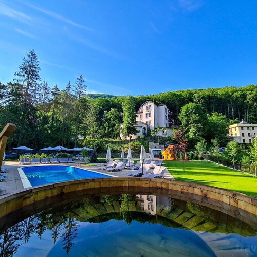 Hotel Izvoare Căciulata