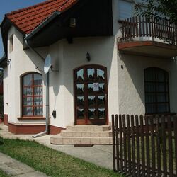 Zsuzsanna Vendégház Mezőkövesd - Zsóryfürdő