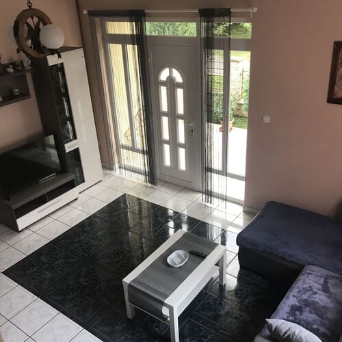 Orsolya Apartman Balatonszárszó  4