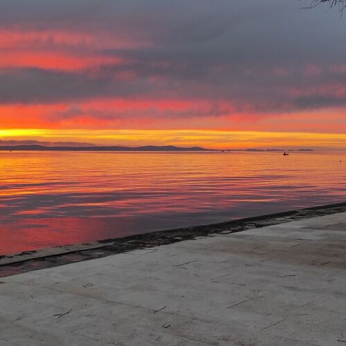Zalazak sunca pred hotelom