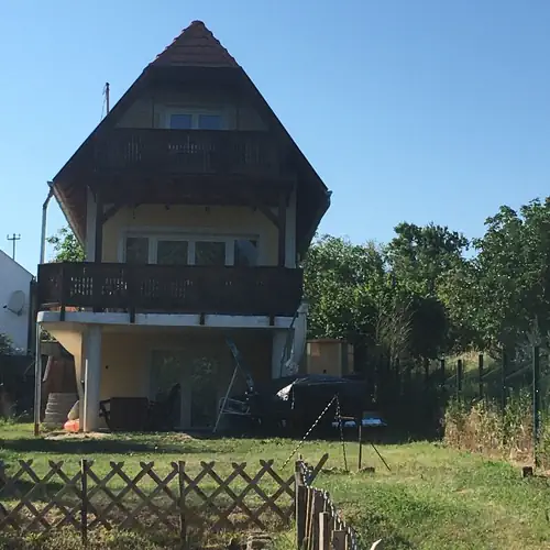 Kertből a Balatonra Vendégház Révfülö 033 kép