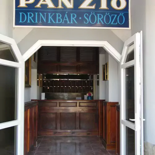 Y Panzió Balatonlelle 004 kép
