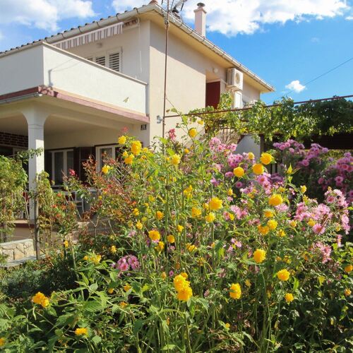 Apartmani Crnčić D. Šilo  4