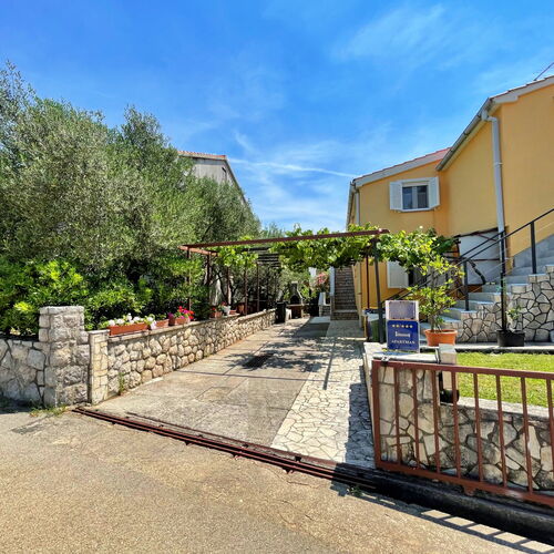 Apartmani Mara Šilo  4