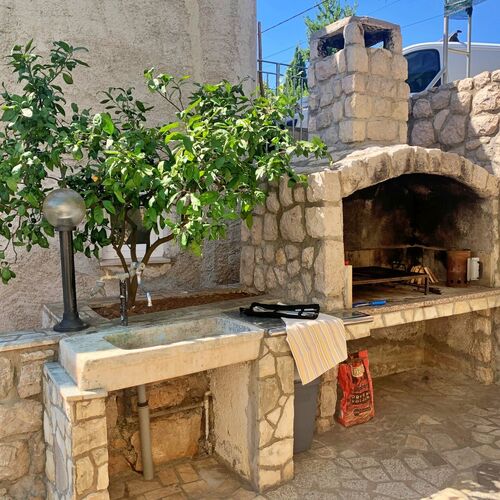 Apartmani Šantić Čižići  3