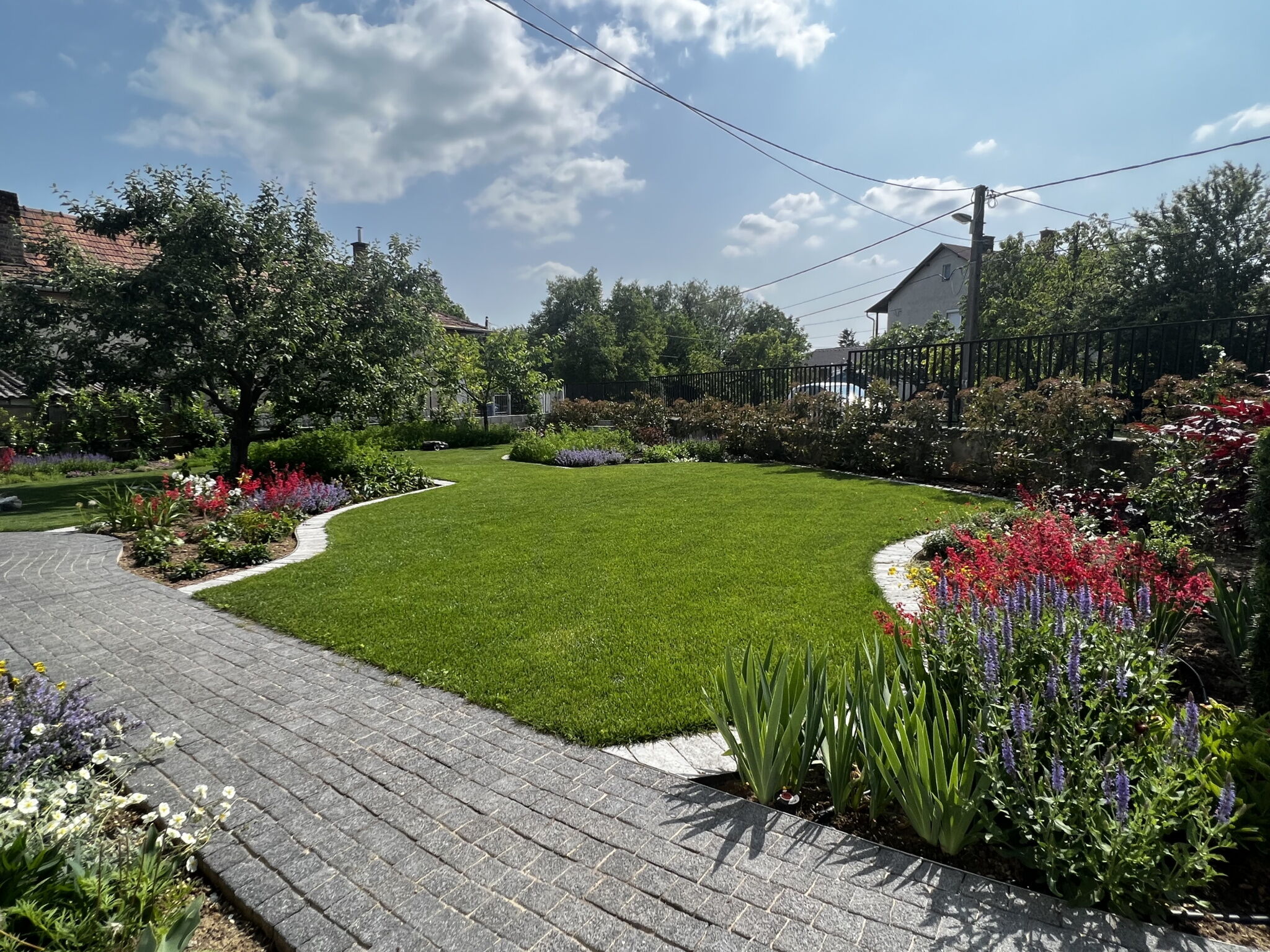 Neon Apartman Csopak