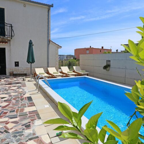 Apartment Ana with private pool Solin  4