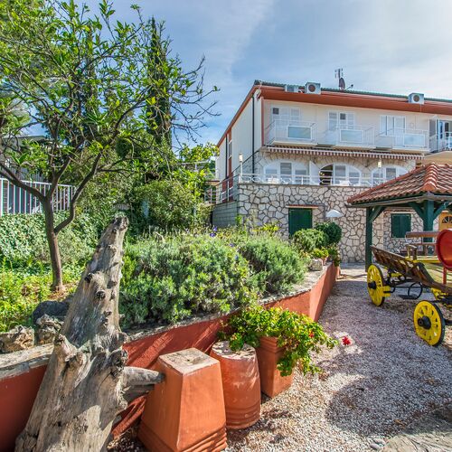 Apartment and Rooms Franka Zaboric  2