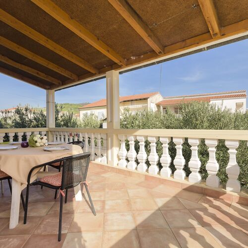 Apartment Masholina Tribunj