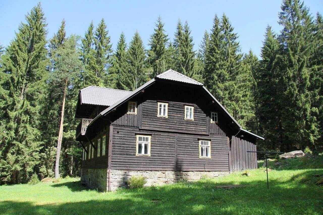 Chalupa U Vlčí Stezky Srní