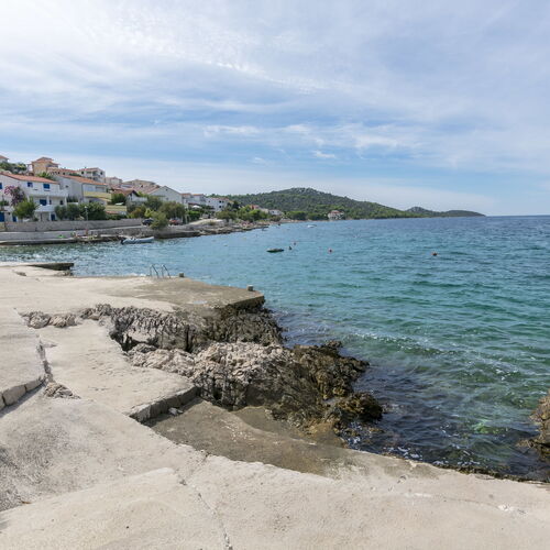 Apartments Vito Razanj  3